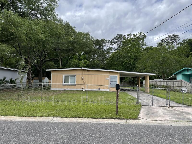 2226 Leon Road – photo 1