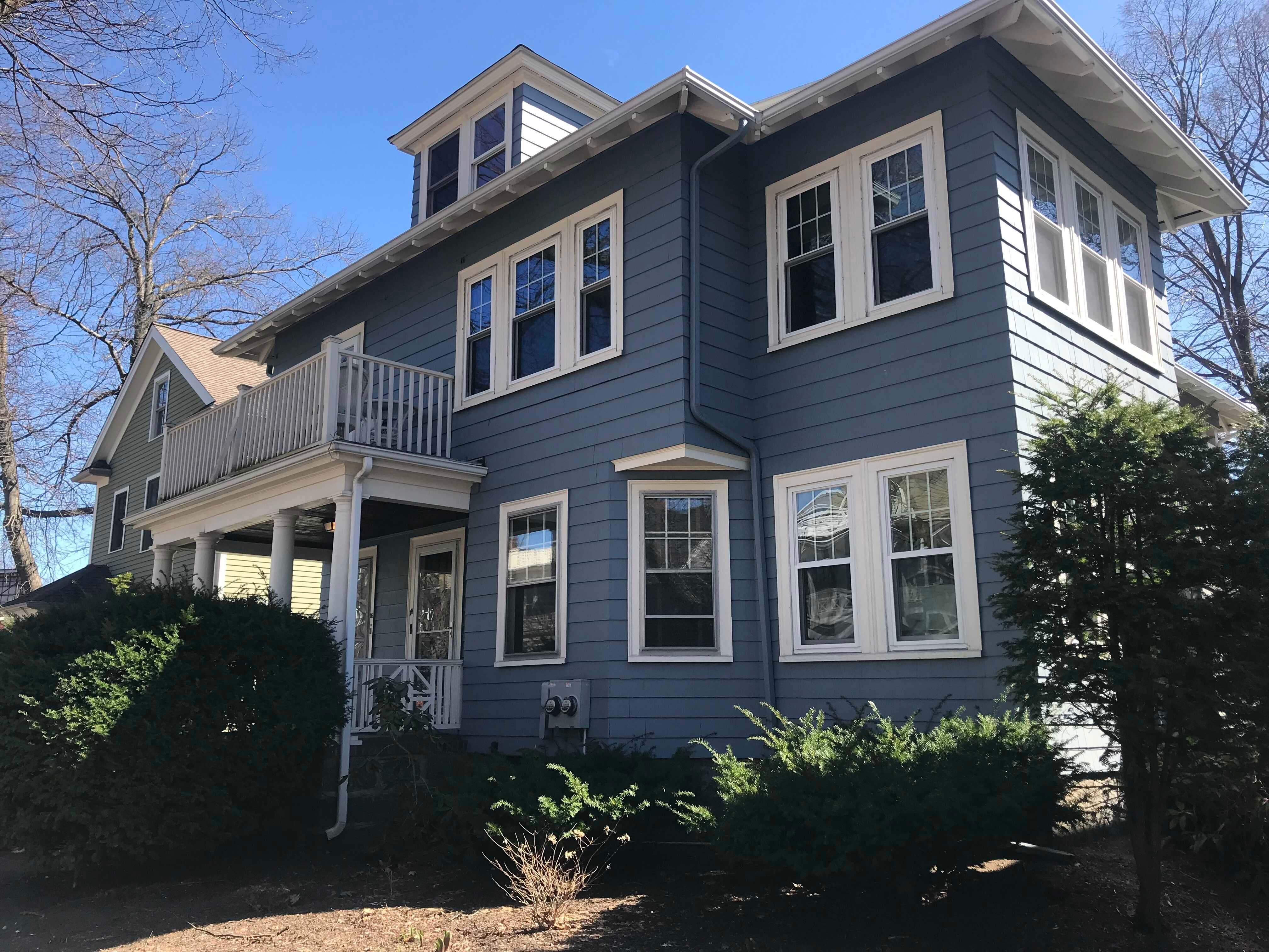18 Moraine Street – photo 1