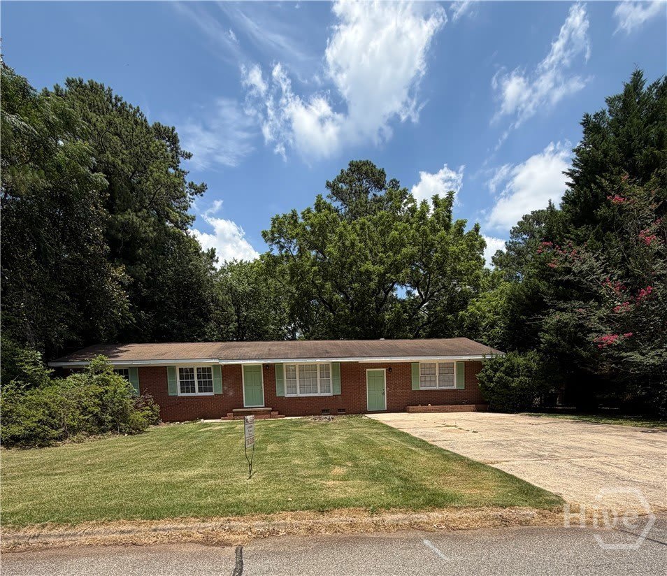 255 Vista Drive – photo 1 of 11