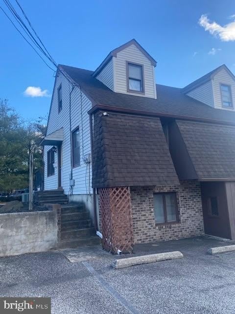 175 WHITE HORSE Road W – photo 1 of 22