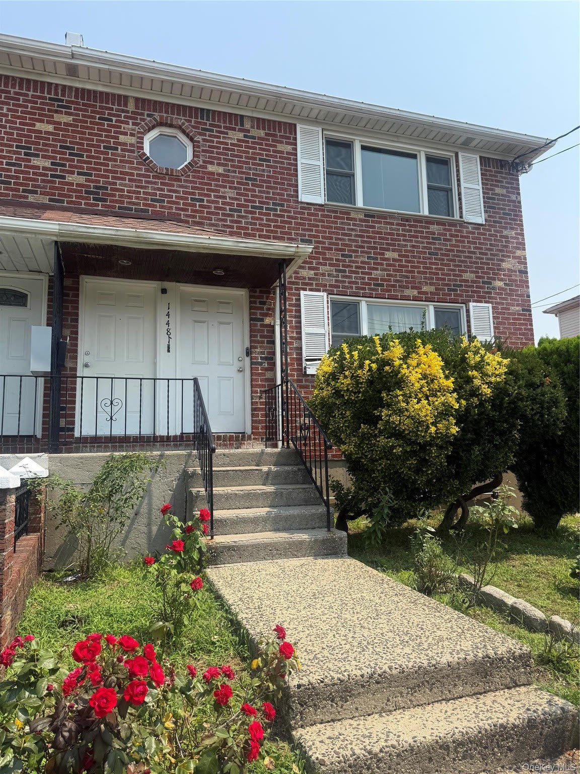 144-87 176th Street – photo 1