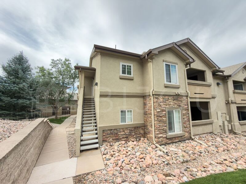 6925 Ash Creek Hts – photo 1