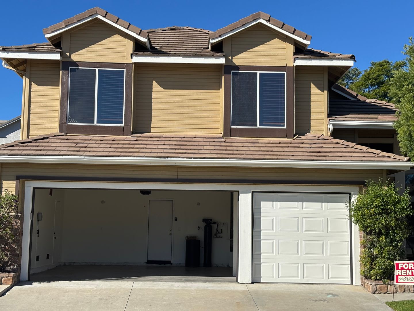 Beautiful 4 Bedrooms 2 Full Bathrooms Tenant Occupied Please Call To Schedule – photo 1 of 234