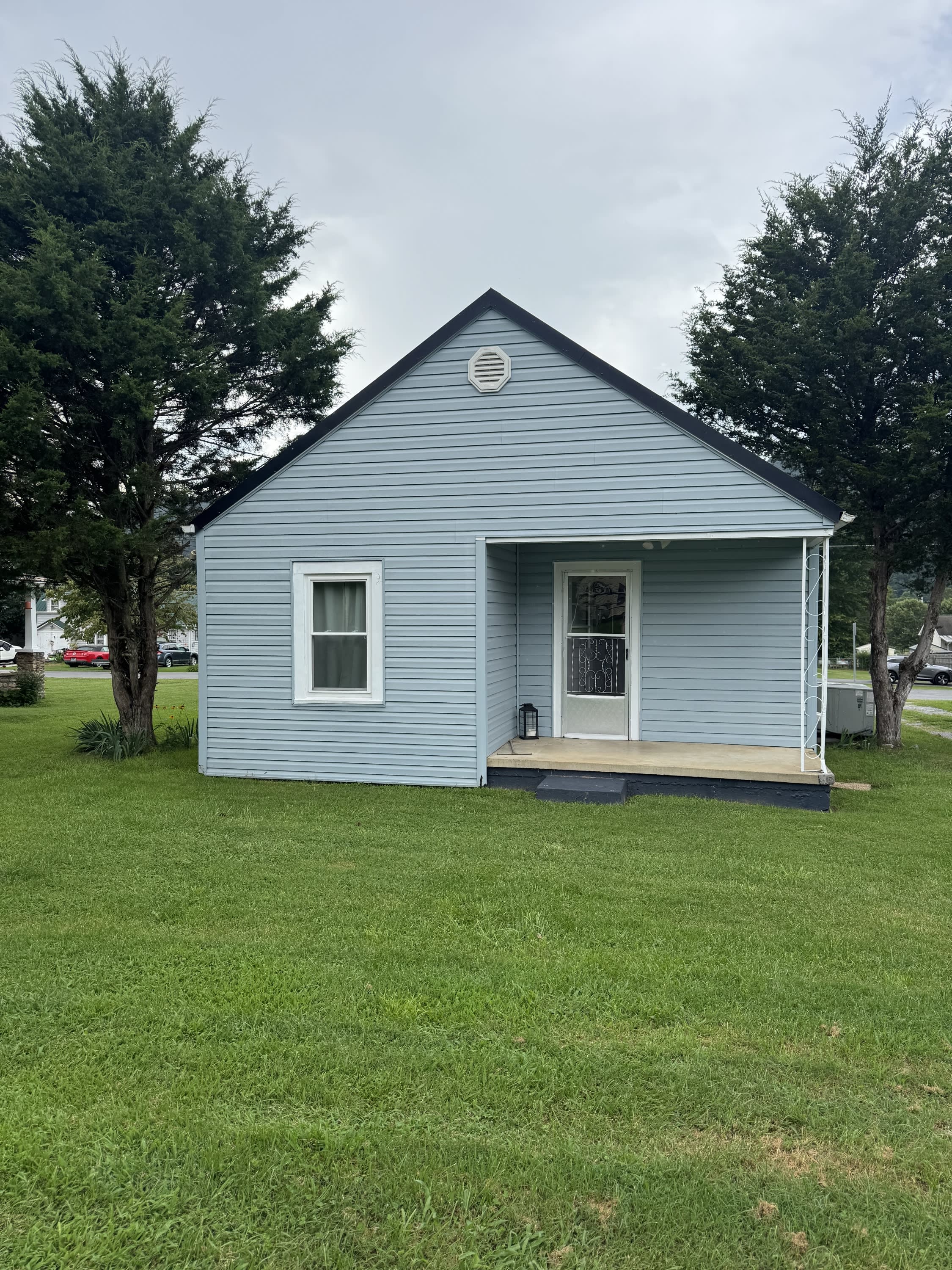 1146 Mountainview Road – photo 1 of 22