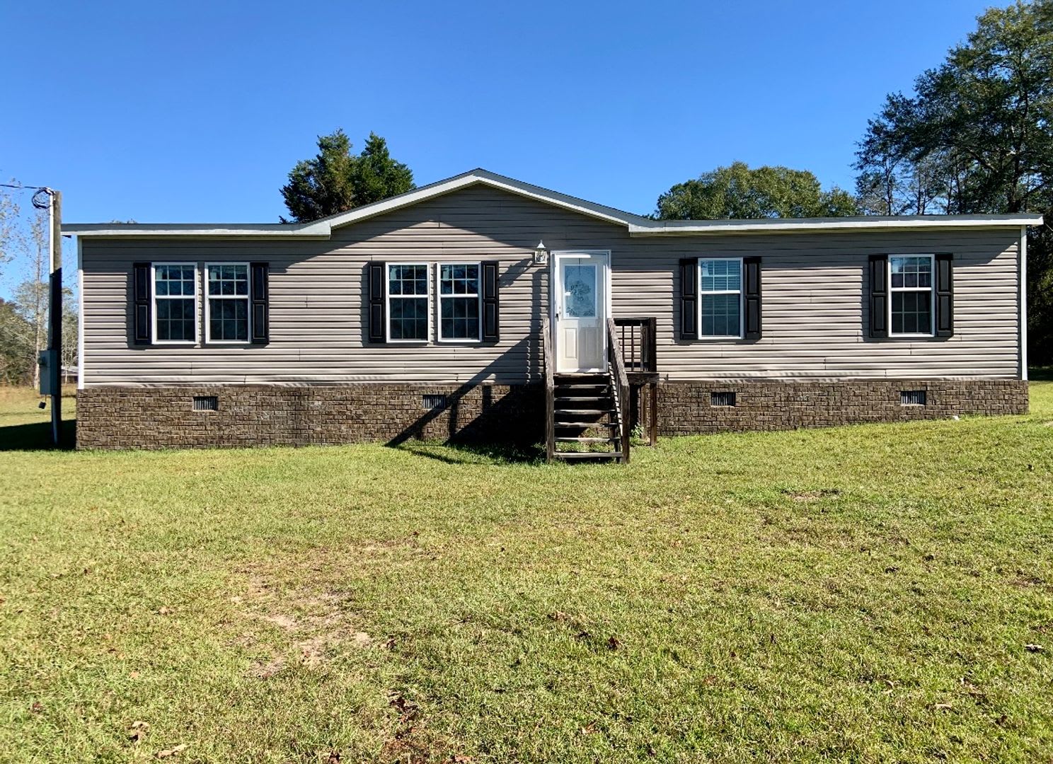 4 bed/2 bath mobile home – photo 1 of 15