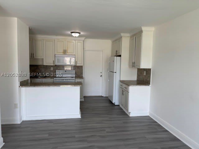 1870 NW 167 ST – photo 1