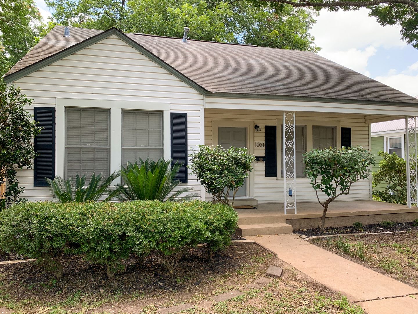 Gorgeous 1940's home in Central Austin! – photo 1