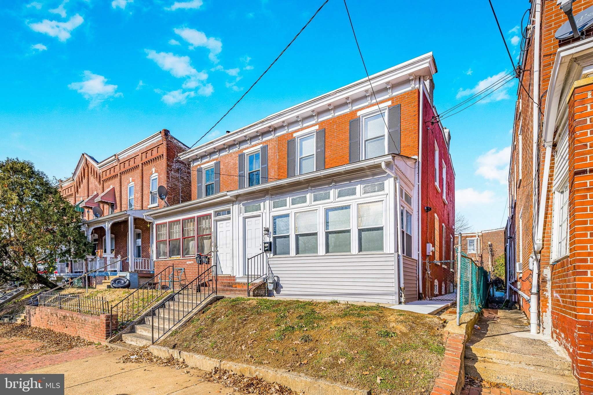2321 N TATNALL Street – photo 1