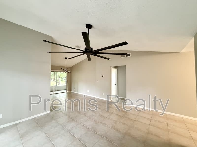 102 Steeplechase Lane 1 – photo 1
