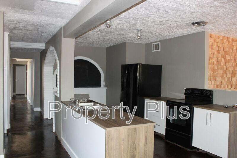 1228 S Mckemy St – photo 1