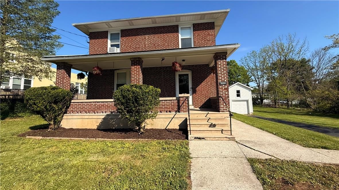 3241 Freemansburg Avenue – photo 1
