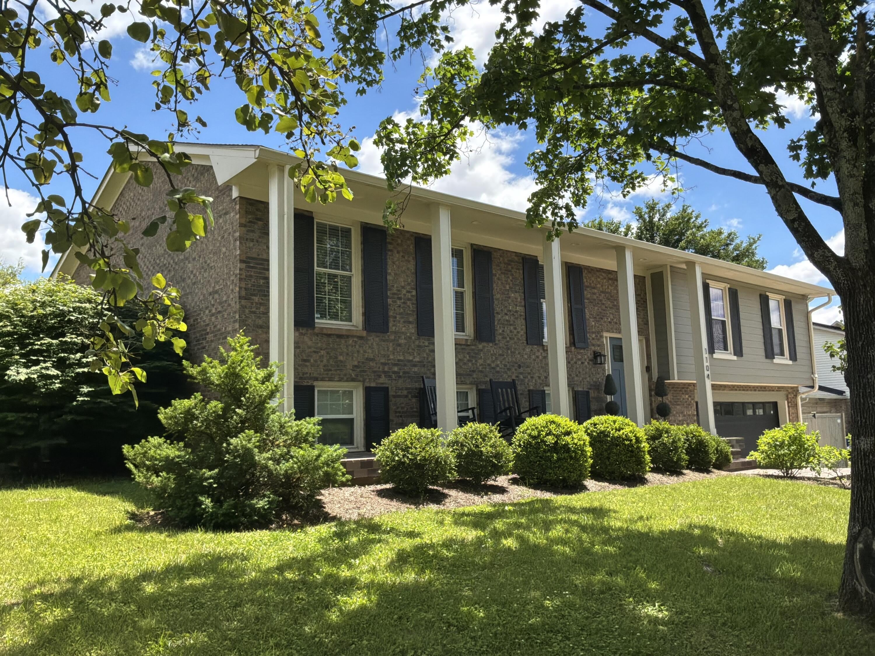 1104 Chinoe Road – photo 1