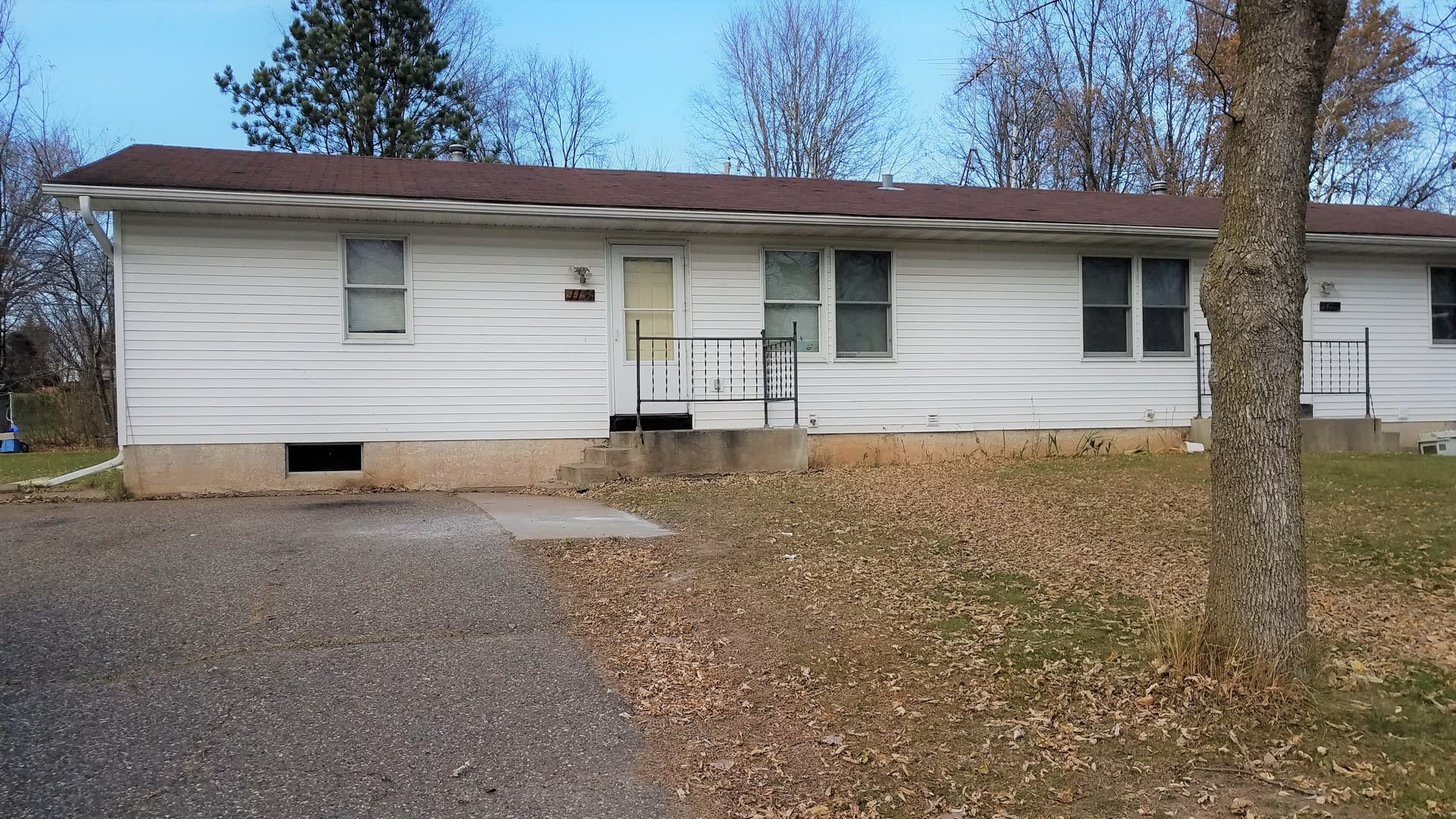 2 Bedroom Duplex – photo 1 of 30