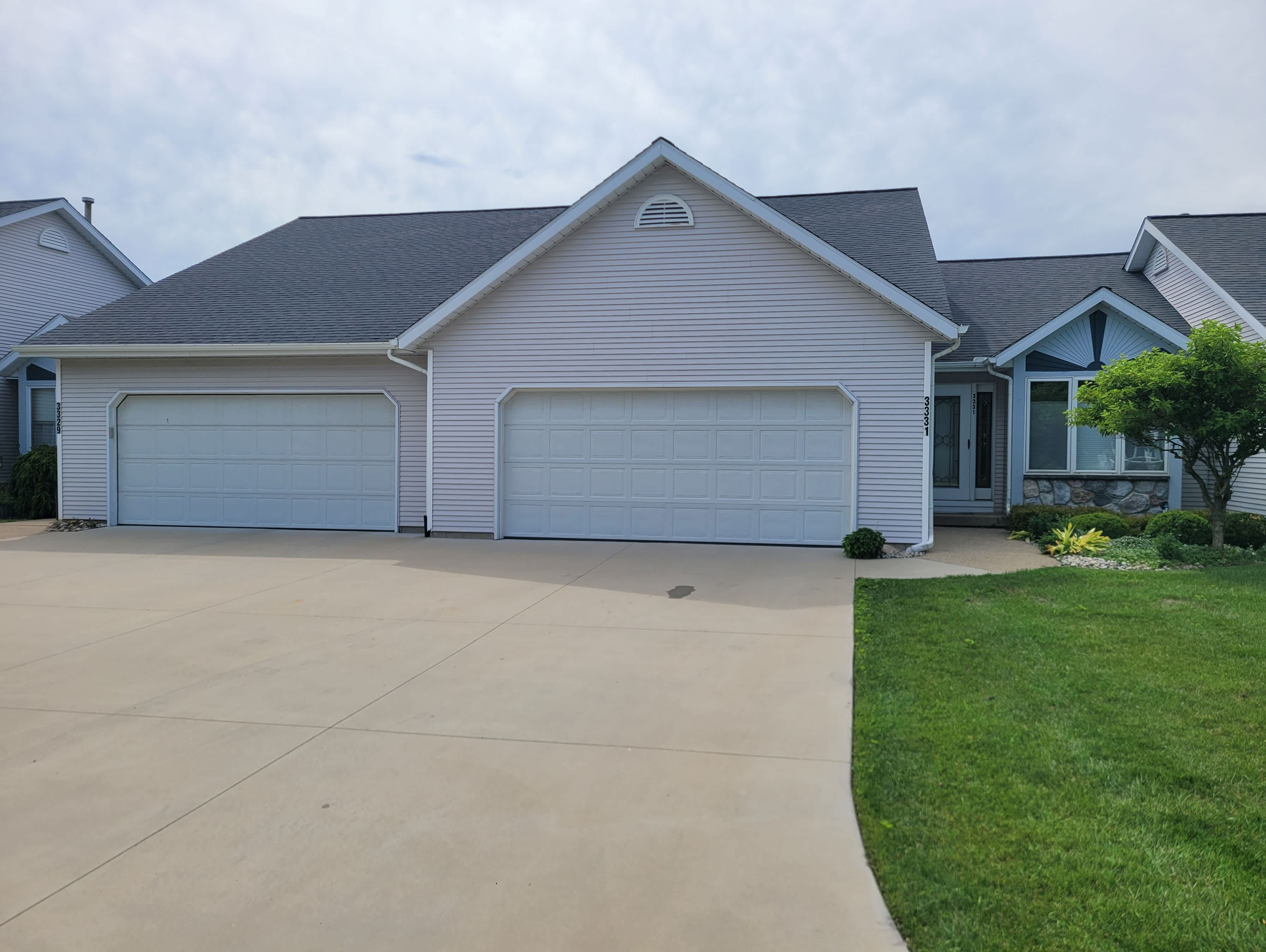 3331 Starboard Dr – photo 1 of 24