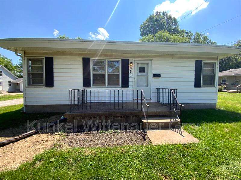 546 N 40th Street-Front – photo 1
