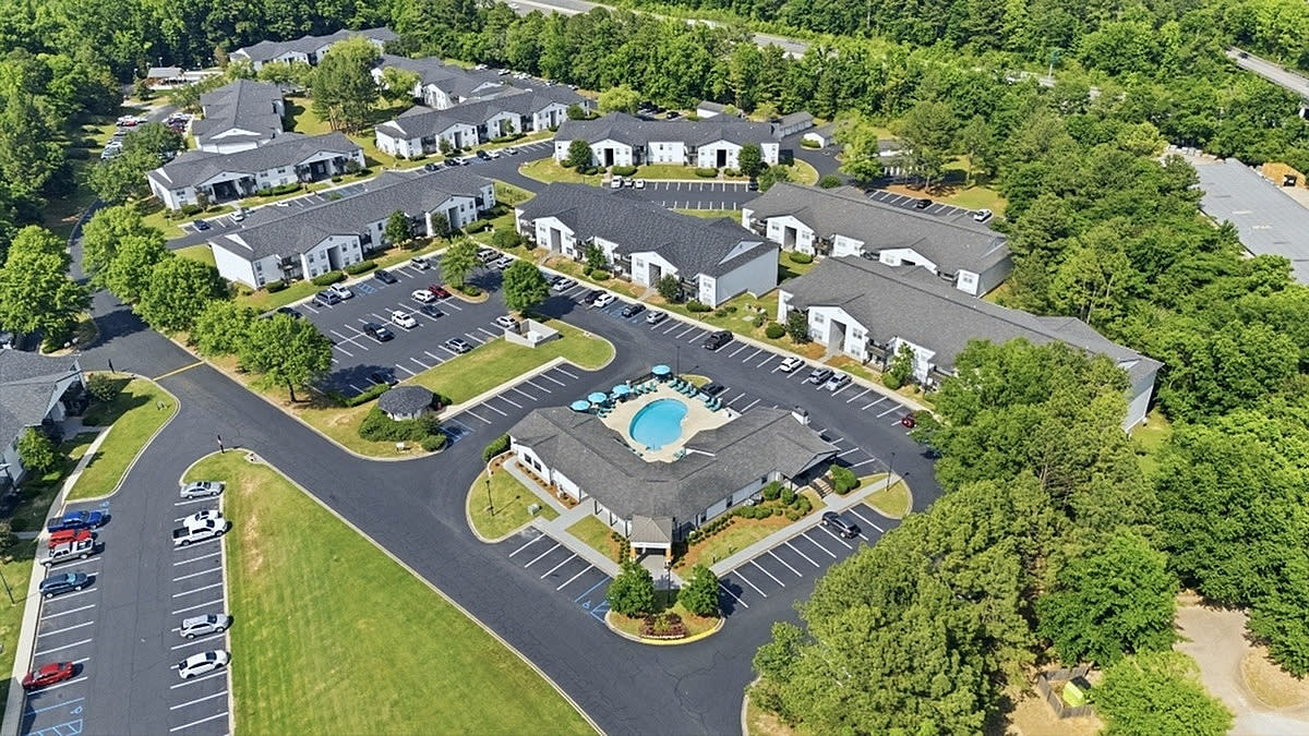 Wellington Manor – photo 1 of 41