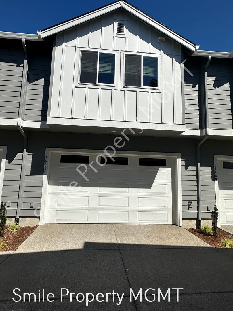 Brand New House For Rent – photo 1 of 22
