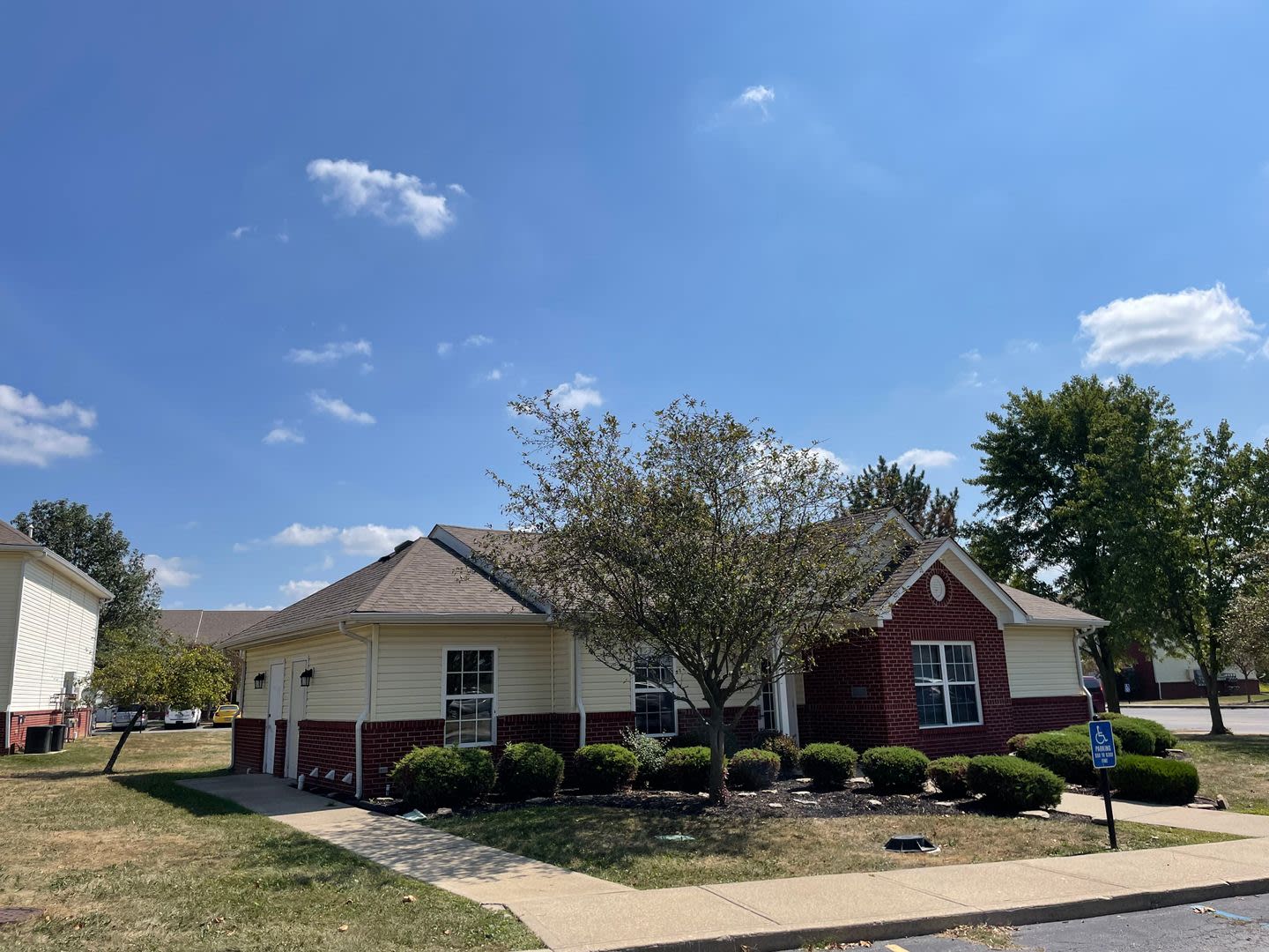 3 Minutes to Honda********** Rent $1249/month*********Peaceful Living – photo 1 of 15