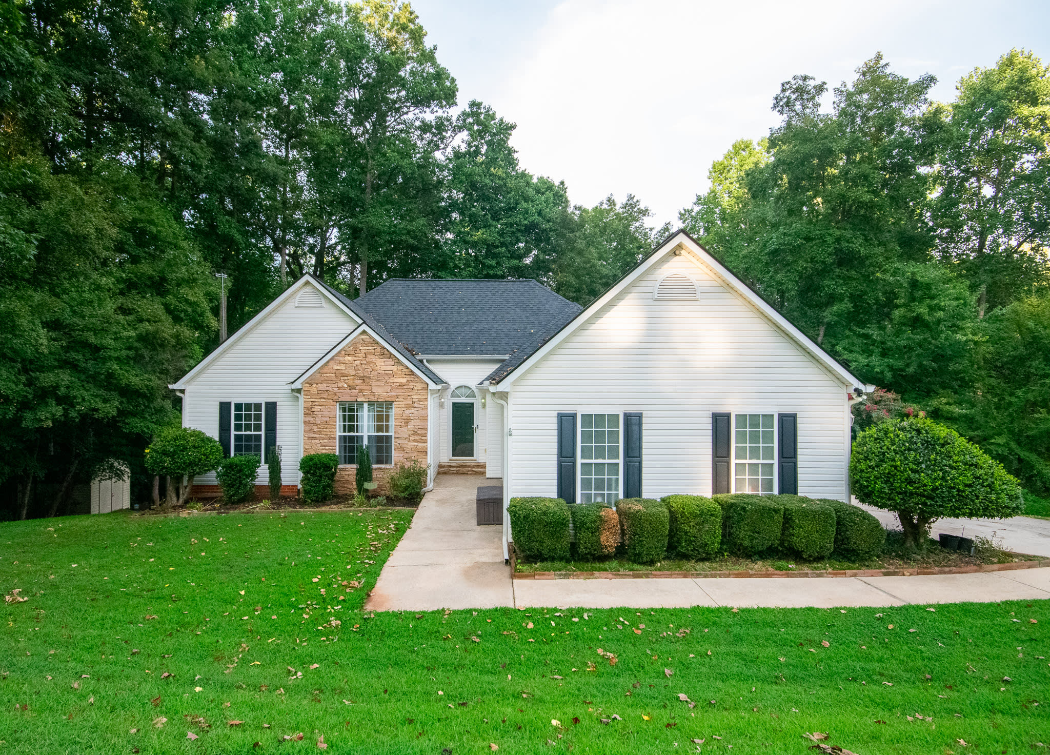 275 Bridgewater Lane – photo 1 of 289