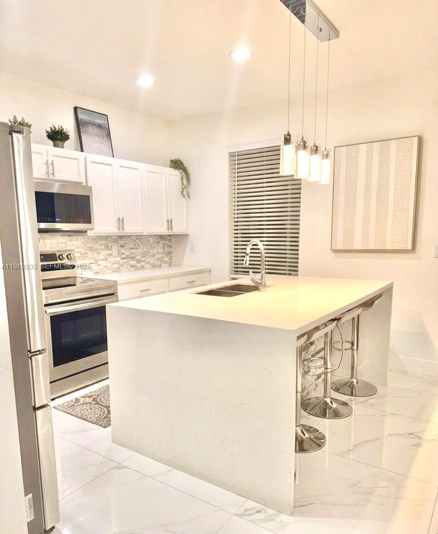 4237 Southwest 164th Path – photo 1