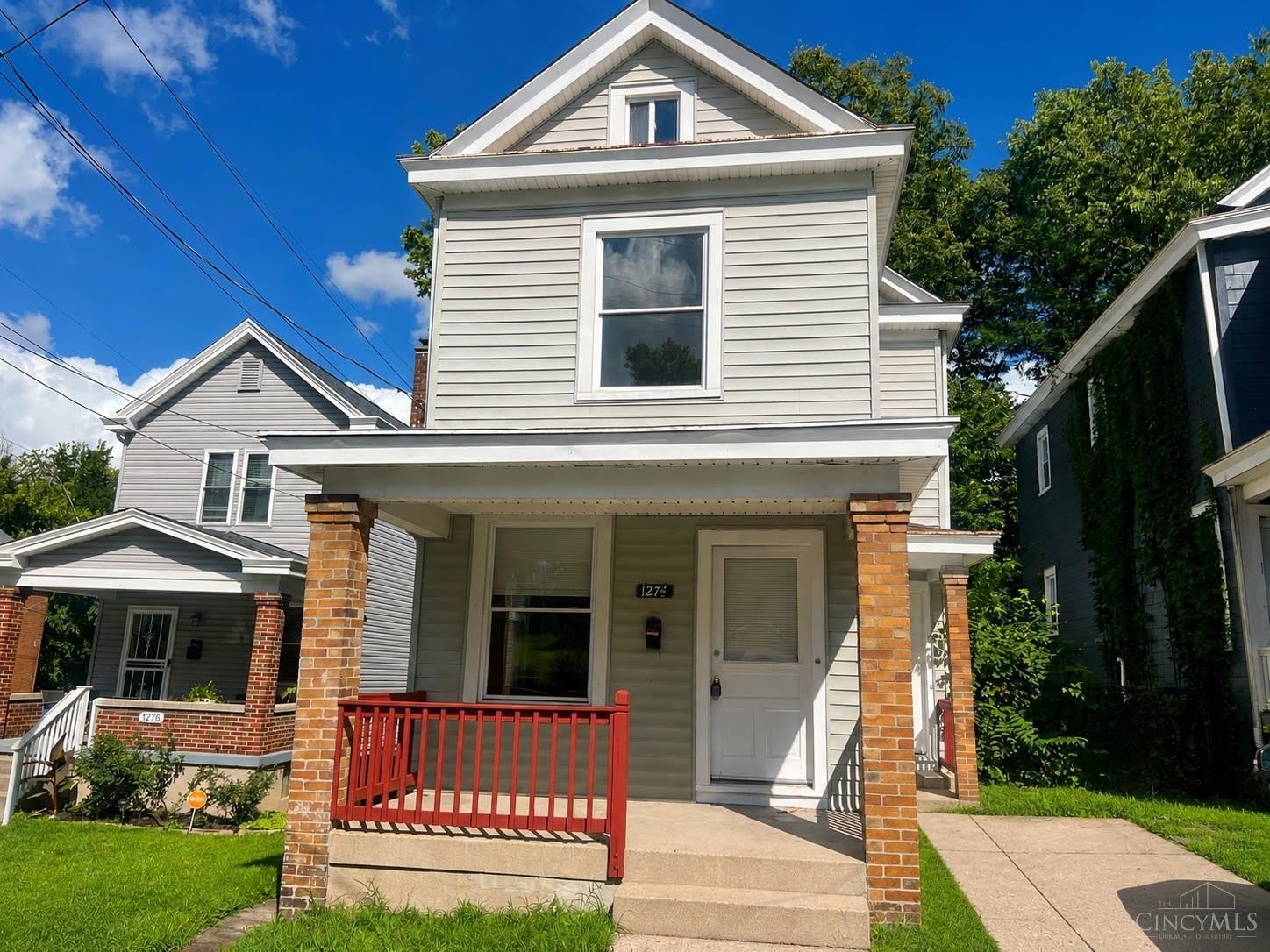 1274 Ross Avenue – photo 1