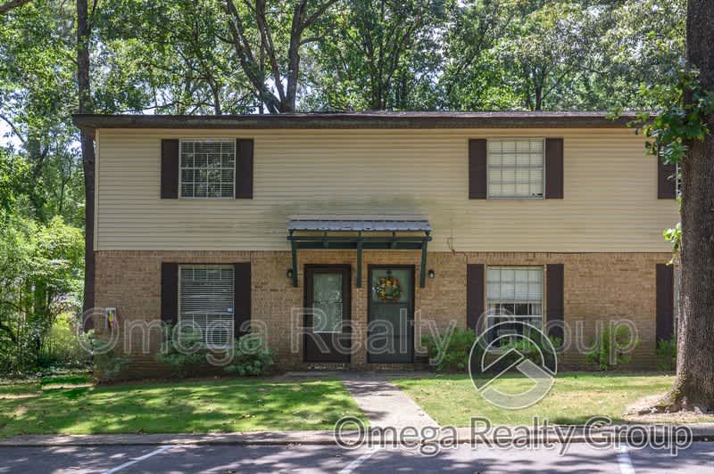5 Indianwood Dr – photo 1 of 29