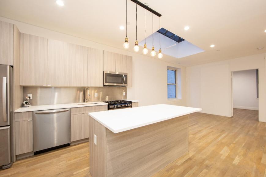 45 BEEKMAN ST. – photo 1