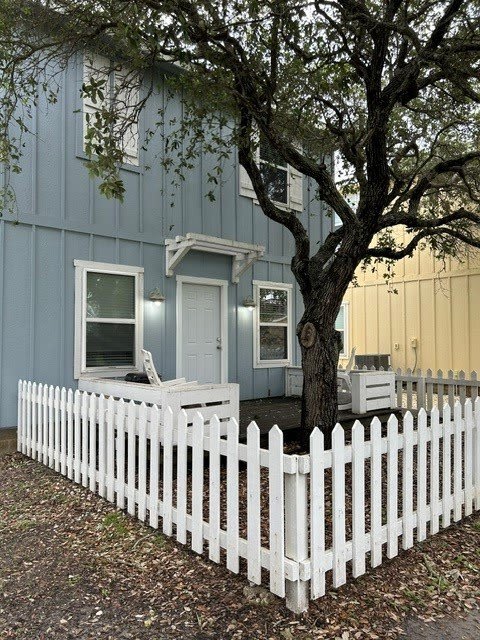 4212 Hwy 35 S – photo 1 of 30