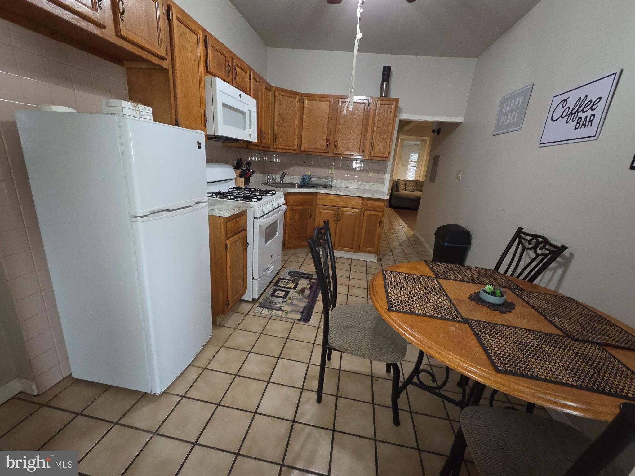 302 W 23RD Street – photo 1