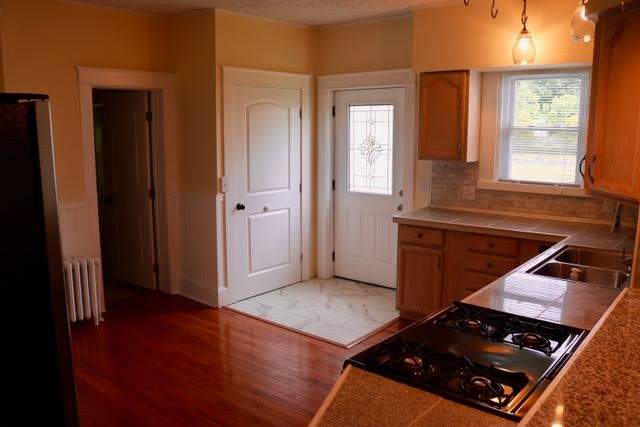 470 South Ave – photo 1