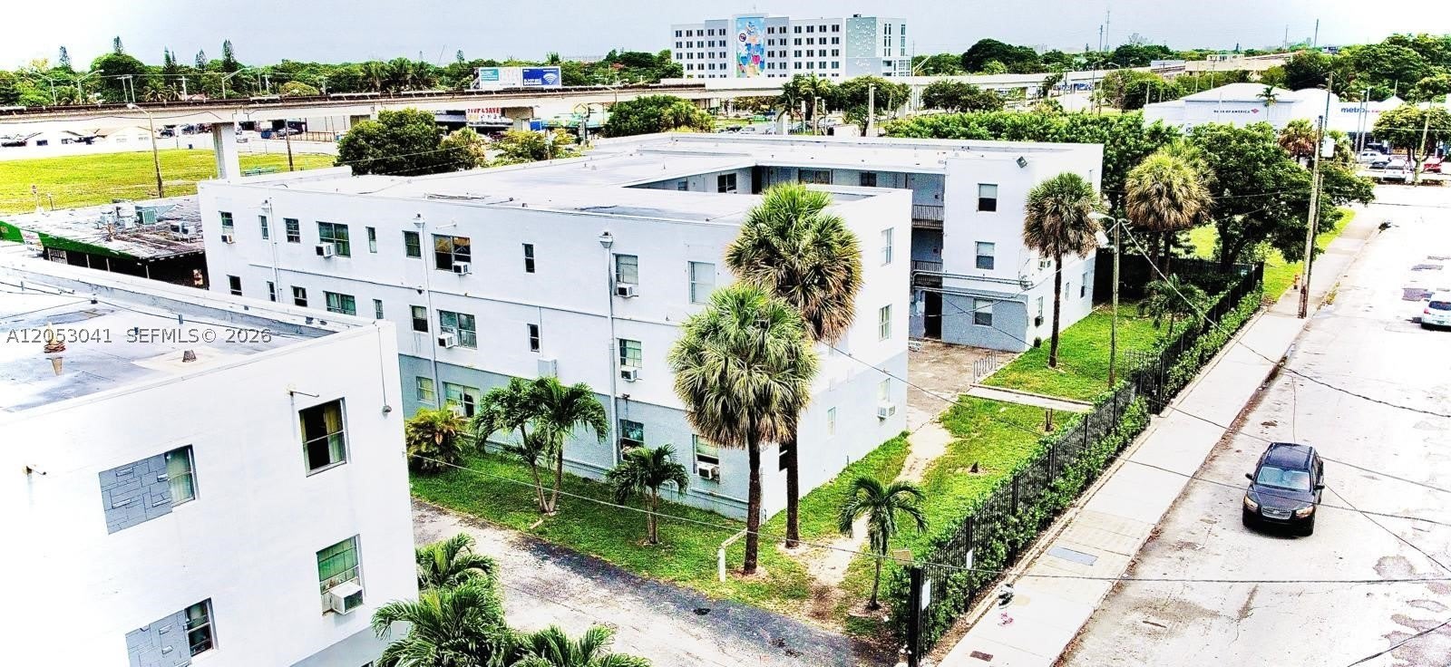 5300 NW 26th Ave – photo 1 of 13