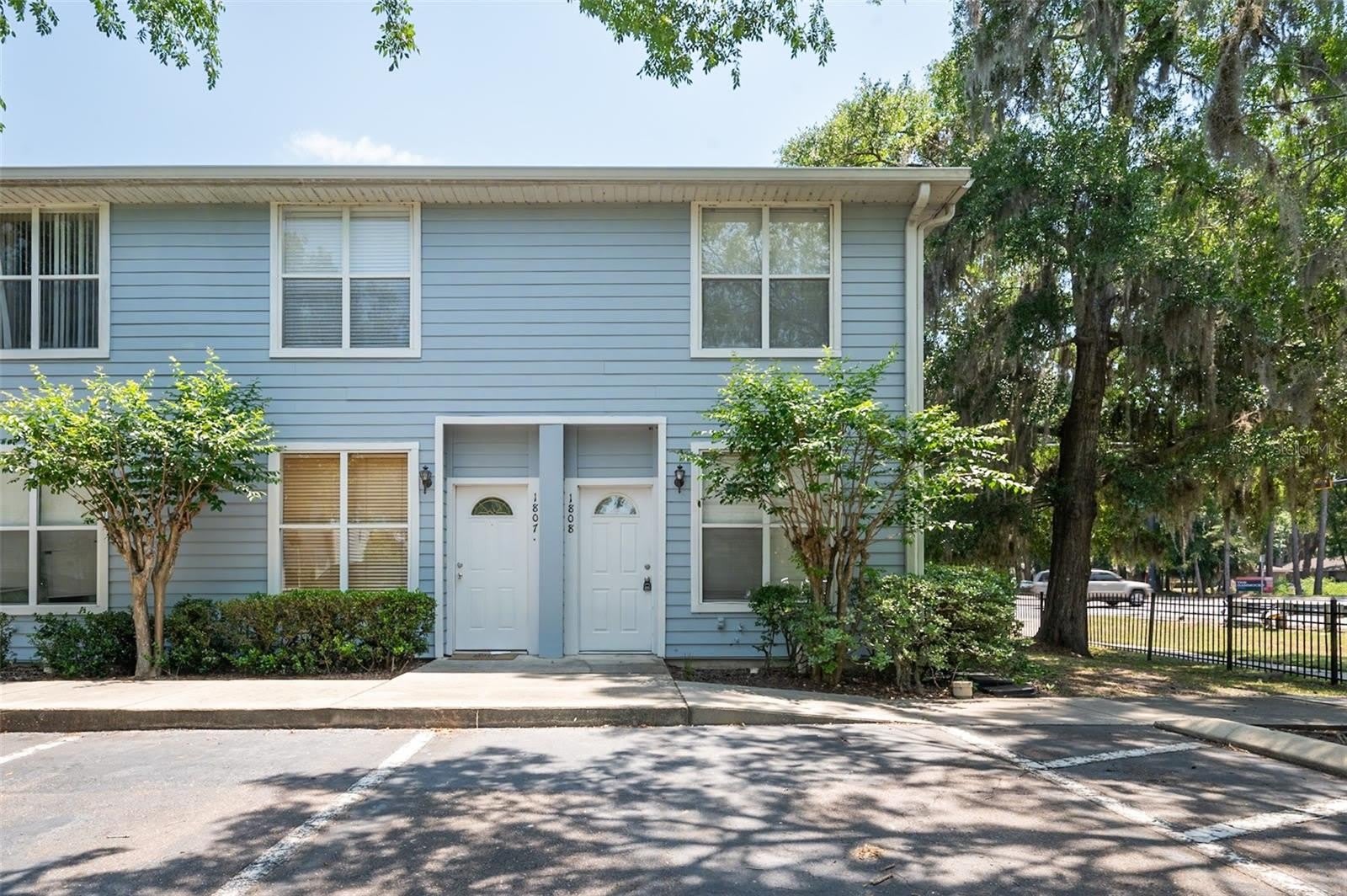 3860 SW 20TH Avenue – photo 1 of 21