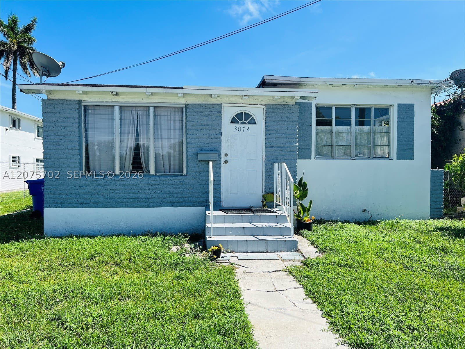 3072 SW 16th St – photo 1