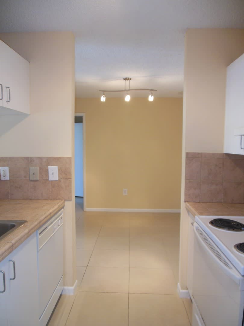 One Bedroom One Bathroom With W D – photo 1