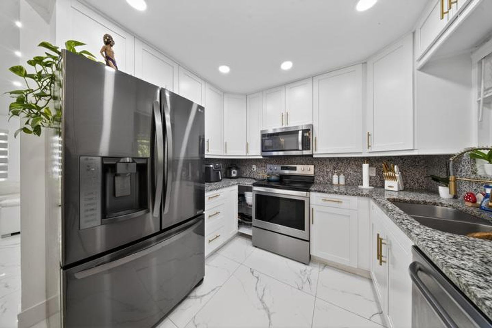 849 Camellia Drive Royal Palm Beach Fl 33411 – photo 1