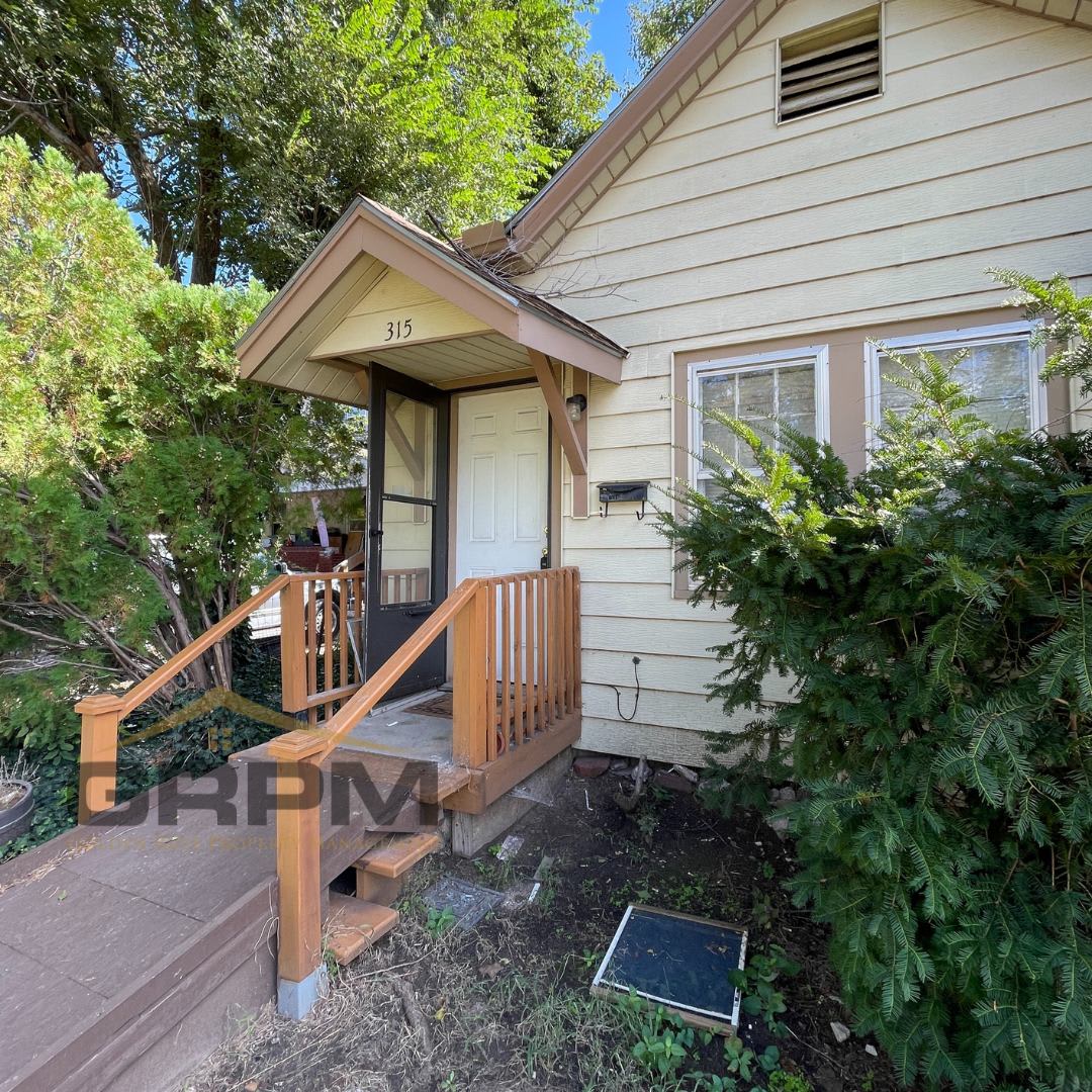 1 bedroom duplex close to Dillons – photo 1
