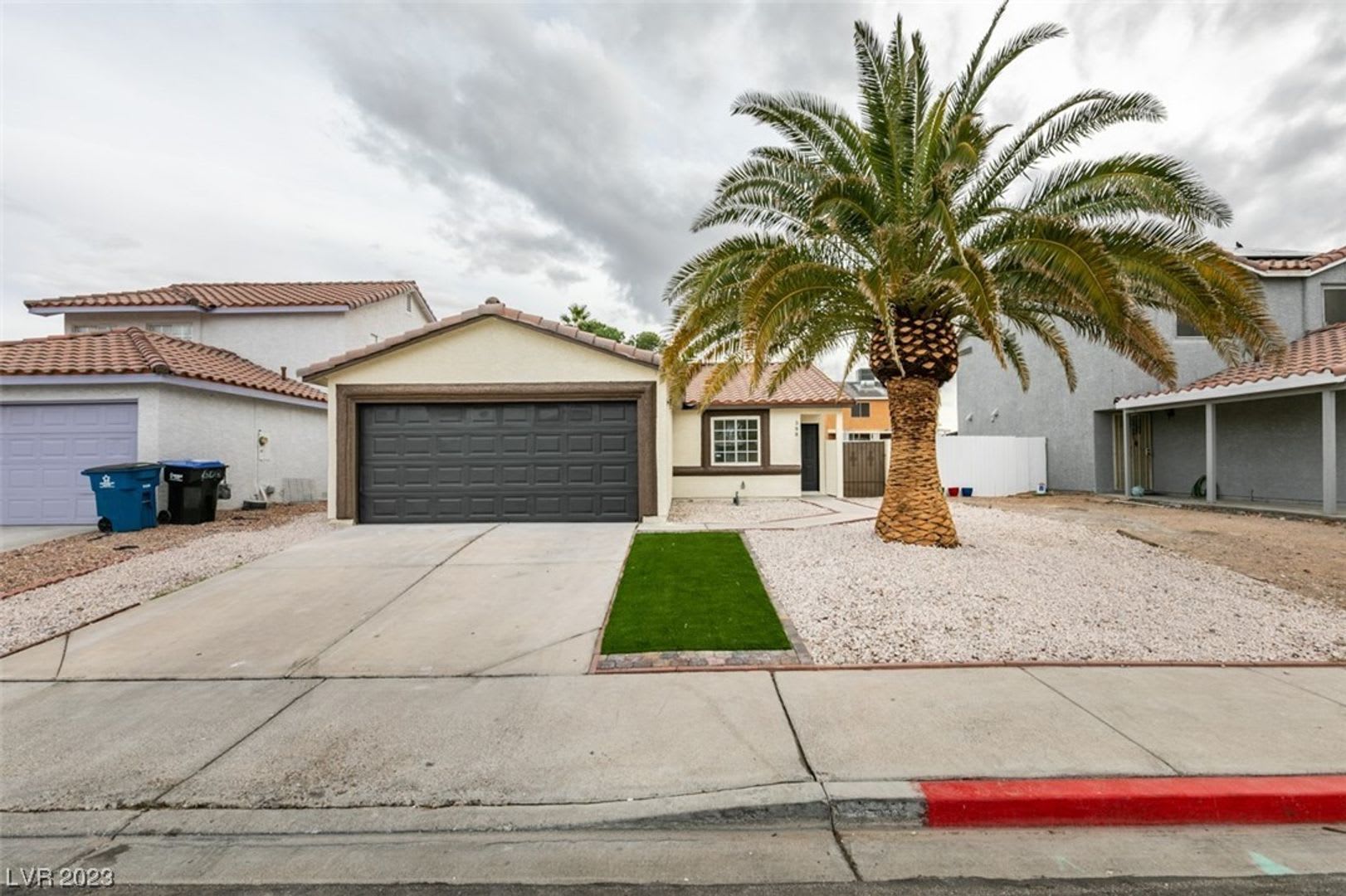 **COMING SOON** Beautifully Remodeled 3 Bedroom Home in Henderson – photo 1