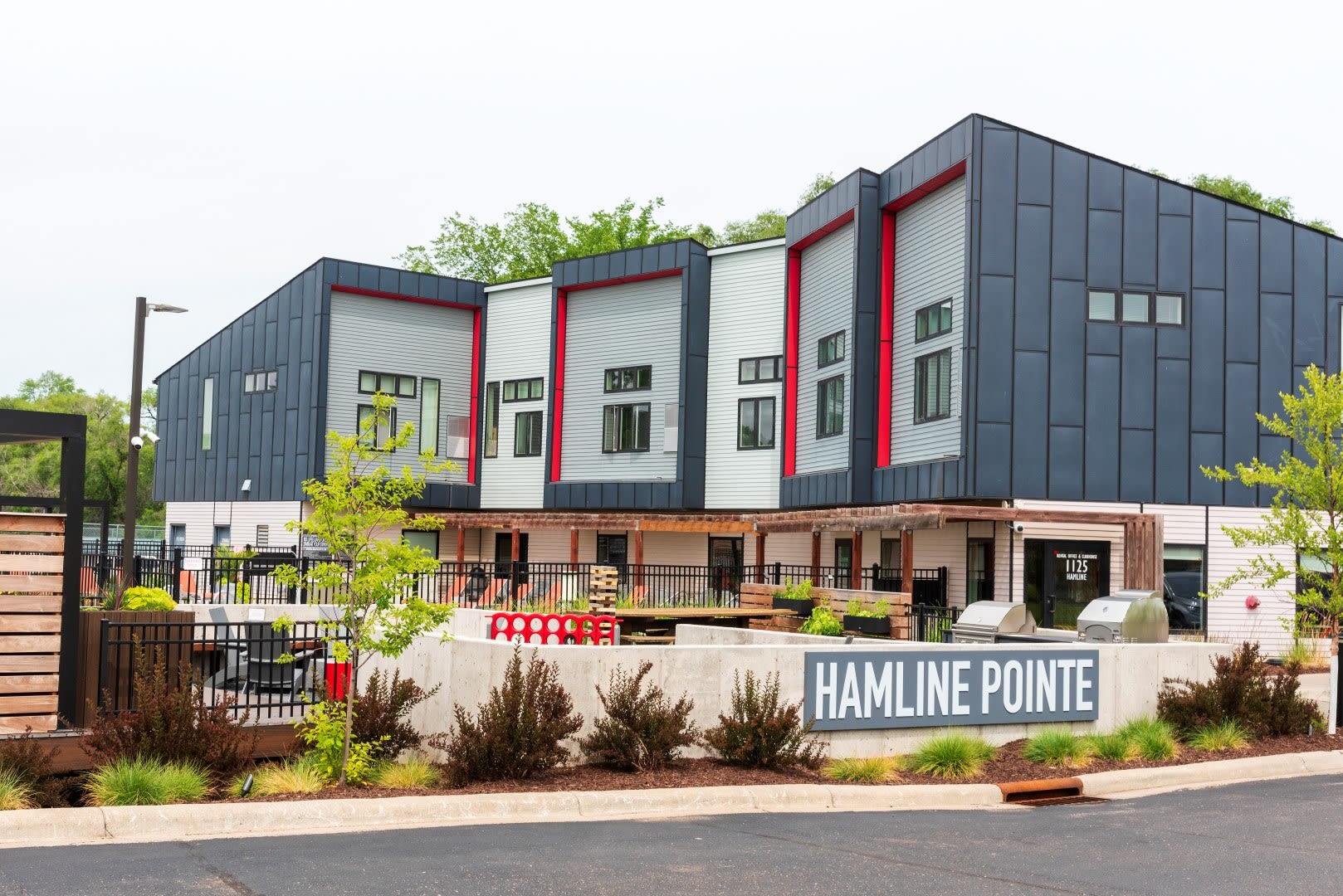 Hamline Pointe Apartments – photo 1