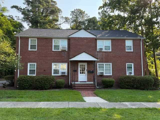 802 Burroughs Street – photo 1 of 10