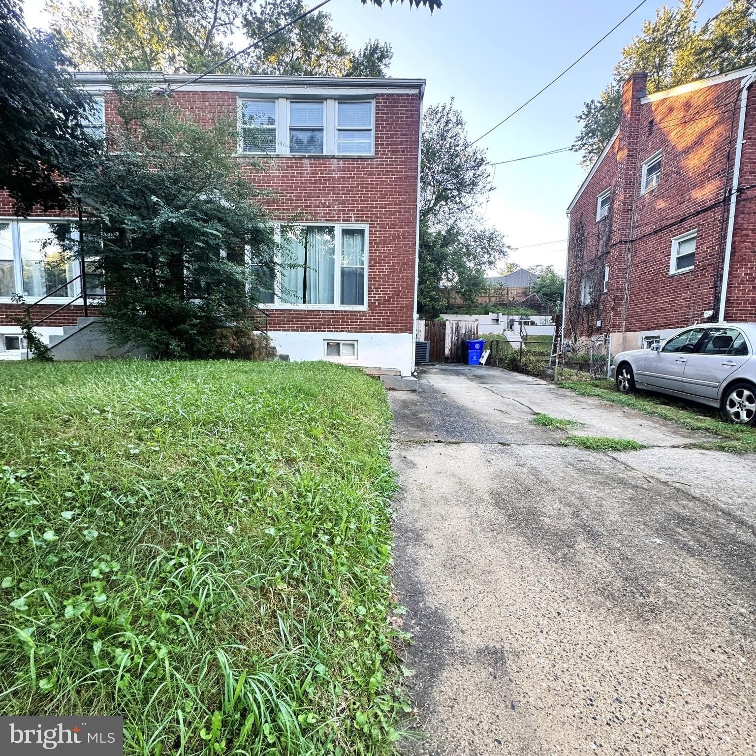 12114 DALEWOOD Drive – photo 1 of 26