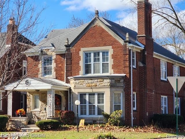 16217 Greenview Avenue – photo 1