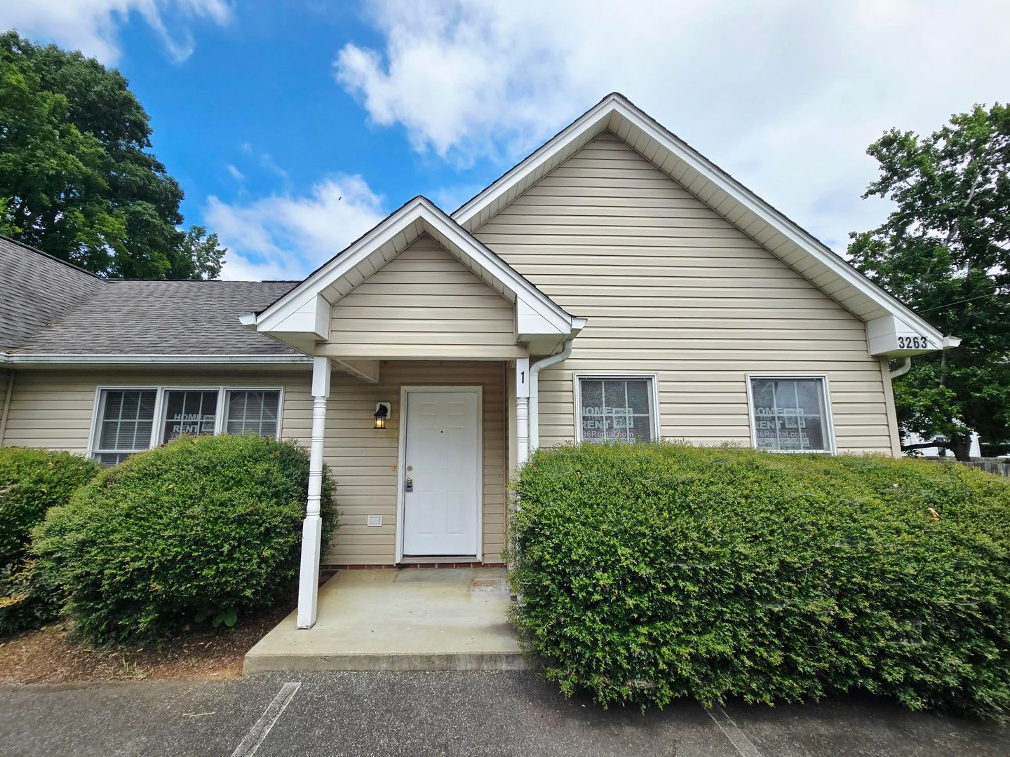 Newly Updated 2 Bed / 2 Bath Unit with Vaulted Ceilings – 3263 Alamance Rd #1 – photo 1
