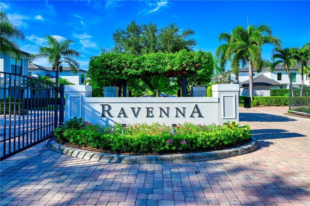 2371 Ravenna Blvd – photo 1