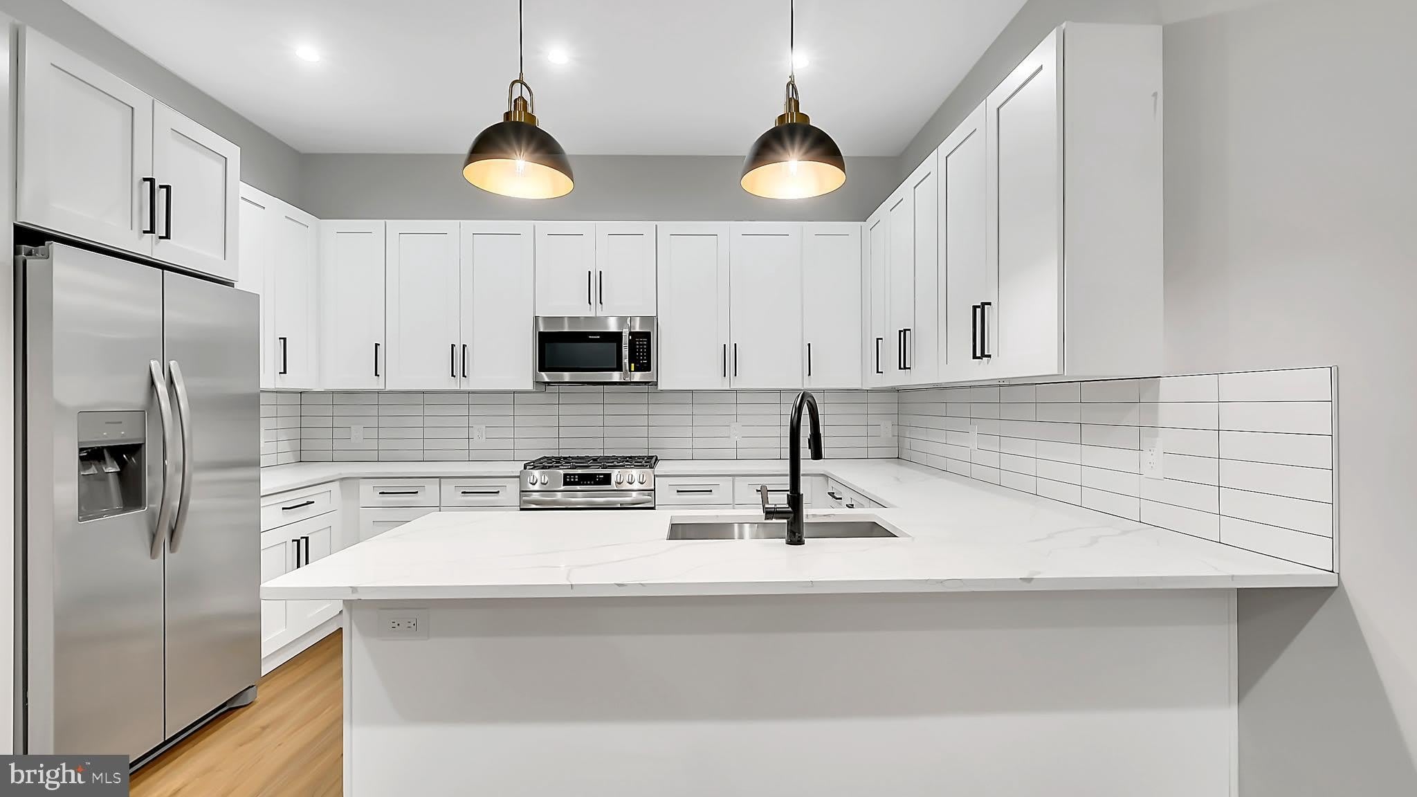 1225 WASHINGTON Boulevard – photo 1
