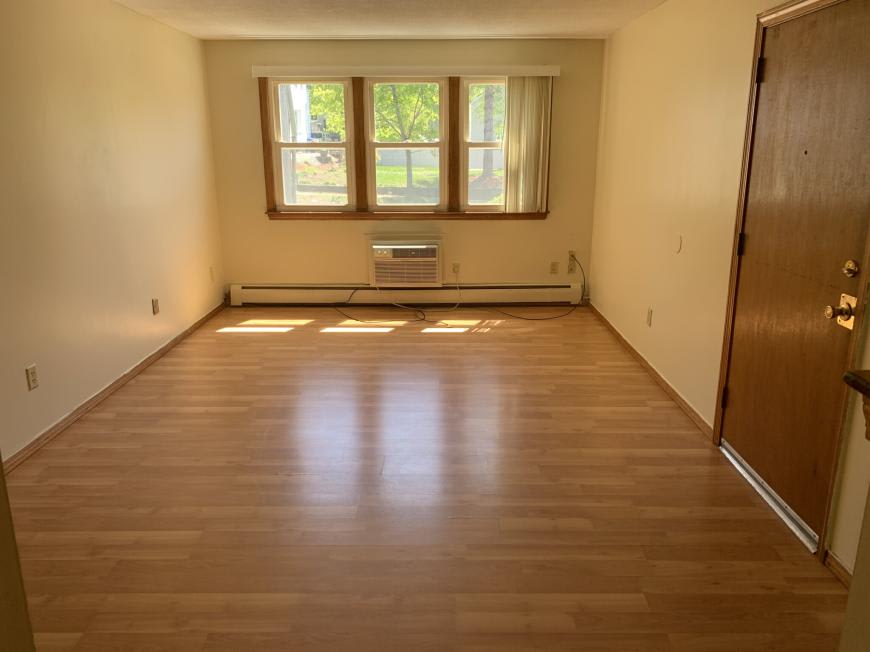 59 Manchester St. – photo 1 of 10