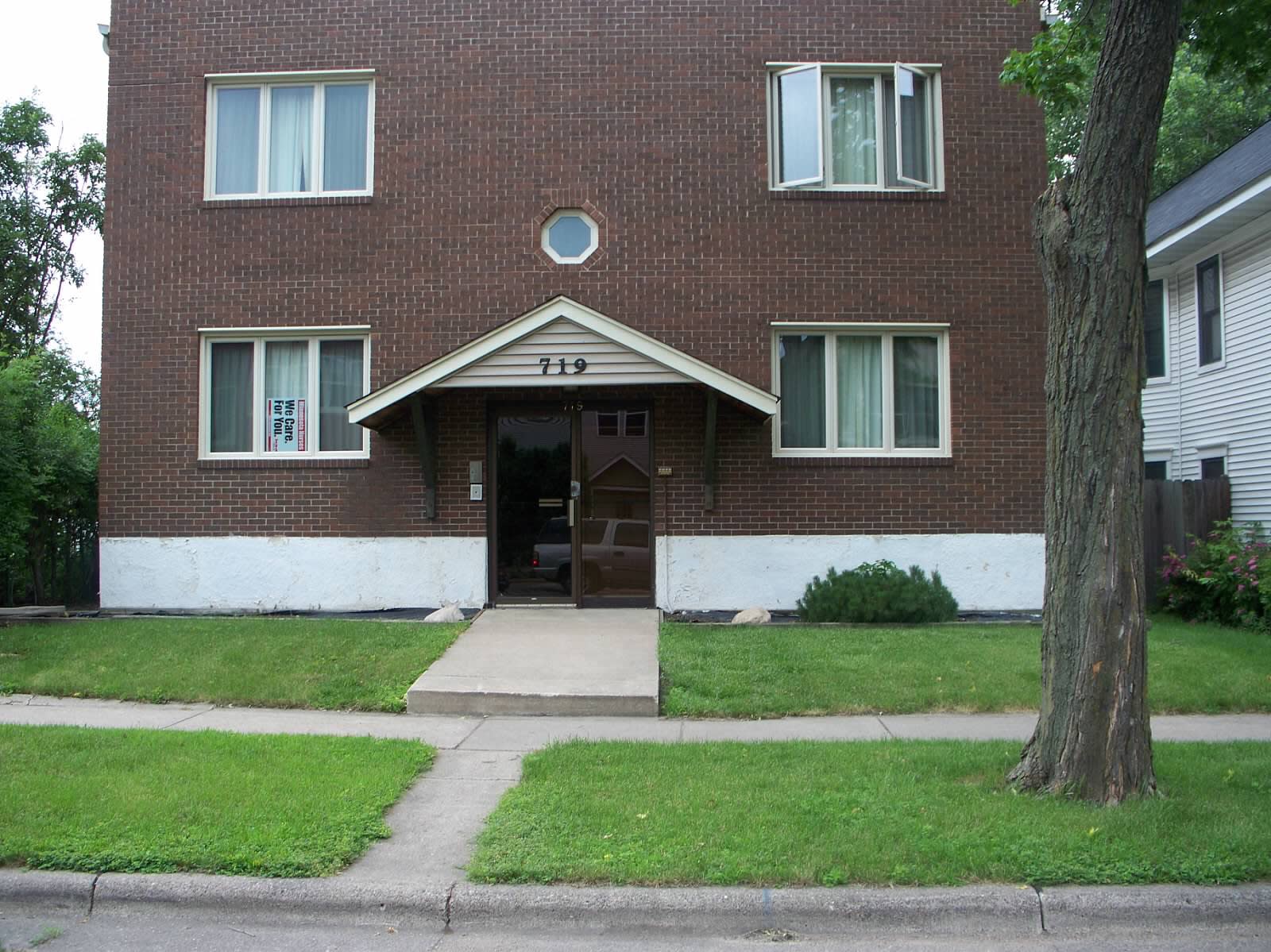 719 Hague Avenue – photo 1