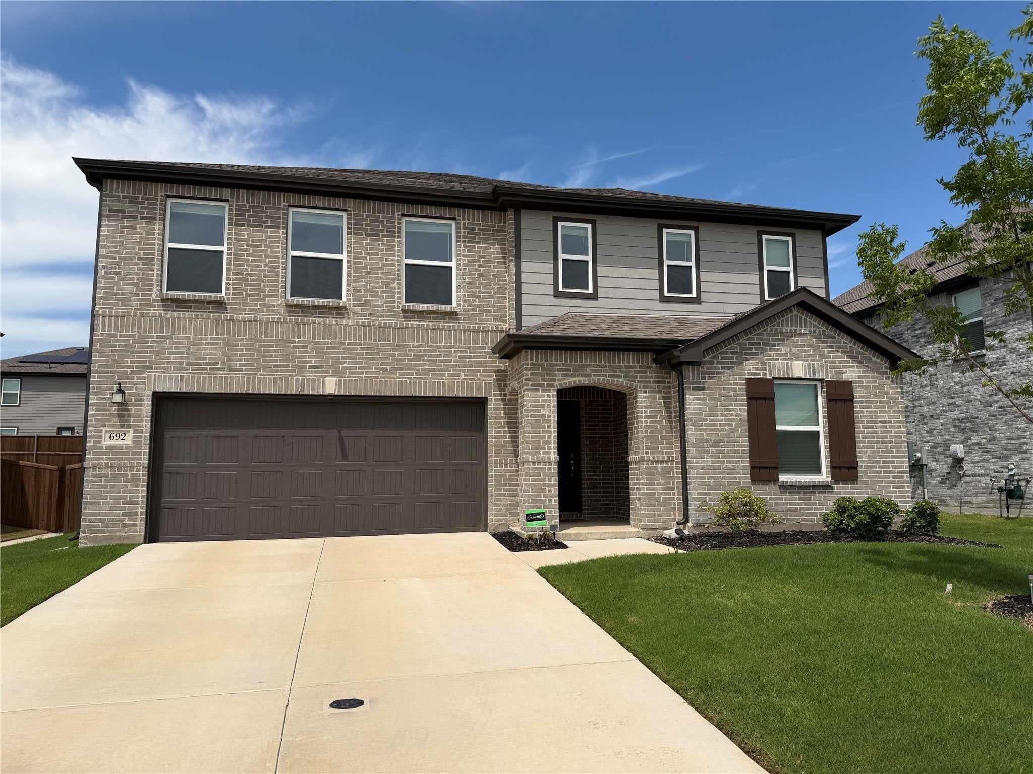 692 Jupe Way – photo 1