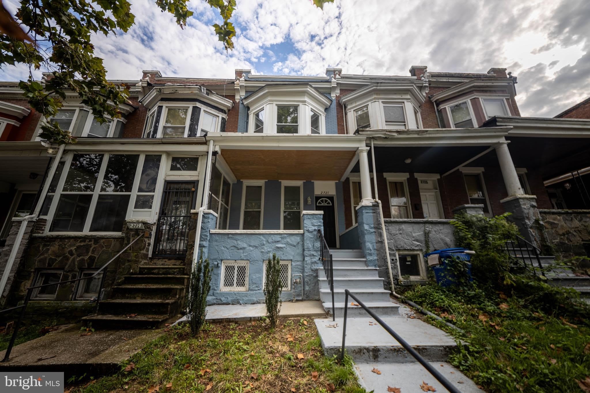 2721 W MOSHER Street – photo 1
