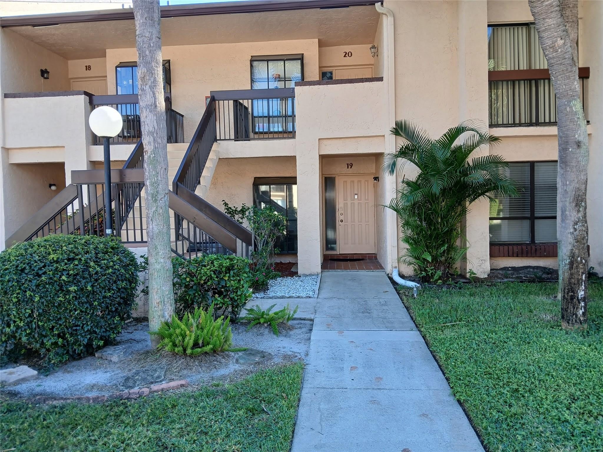 2339 SW 15 Street – photo 1