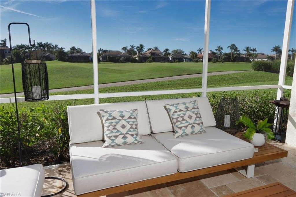 5963 Trophy Dr – photo 1